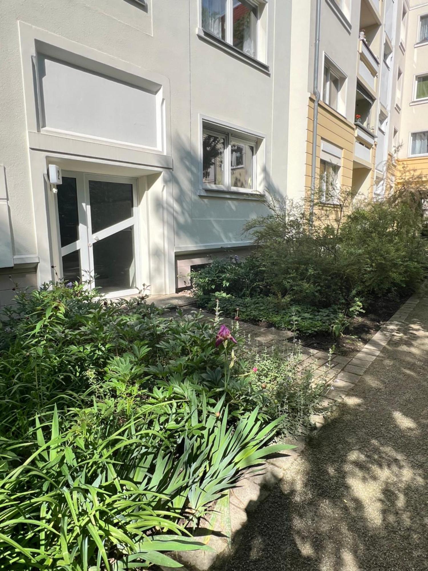 Homestay Benzi Эрфурт Экстерьер фото